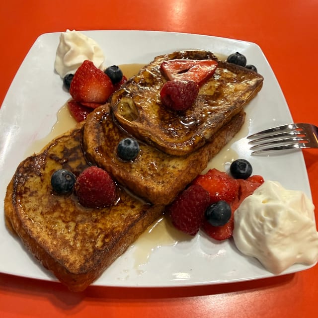 🚨 CHEAT DAY SATURDAY IS HERE 🚨